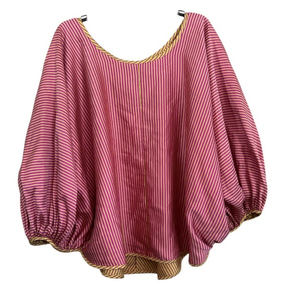 Arianne Pink Blouse with Boxy Relaxed Fit and 3/4 Sleeves - Picture 2 of 9